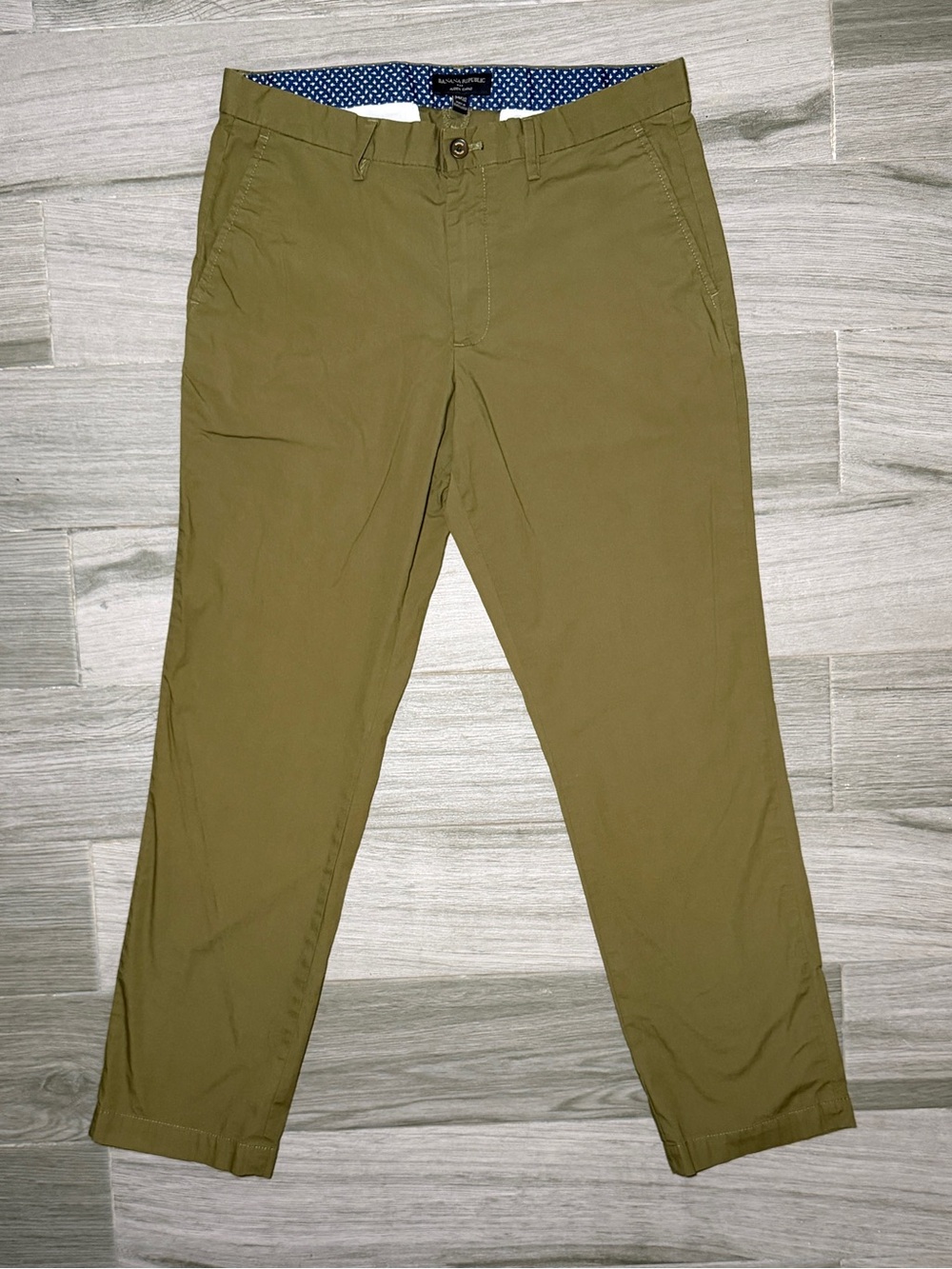 Banana Republic Olive Men's Aiden Chino Pants 34x32